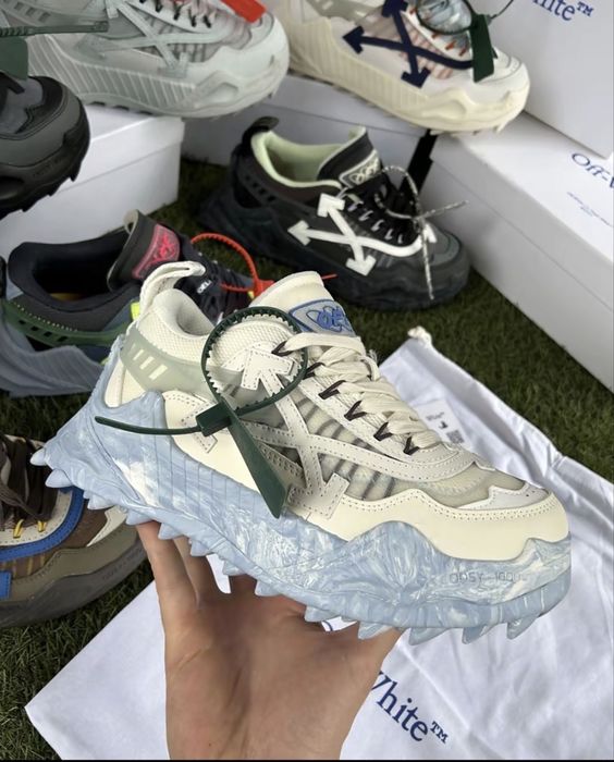 Off white odsy toate marimile