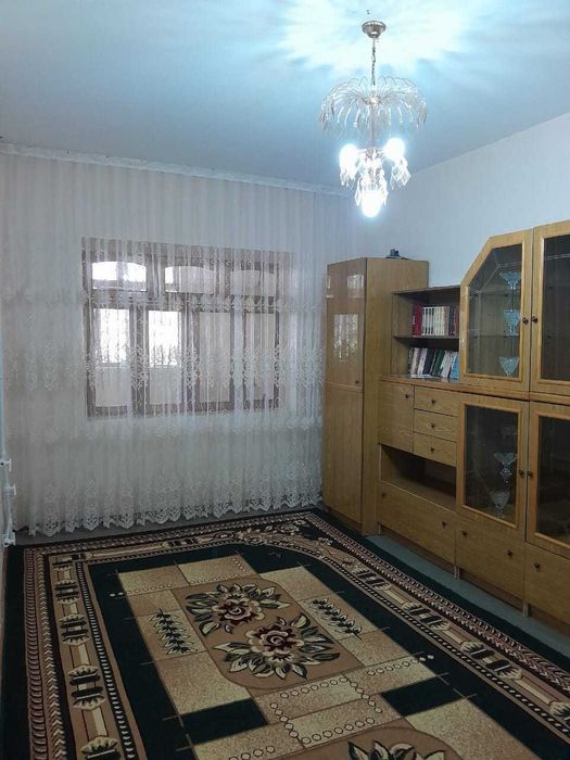 Продается 3-х комнатная квартира в 8мкр-не