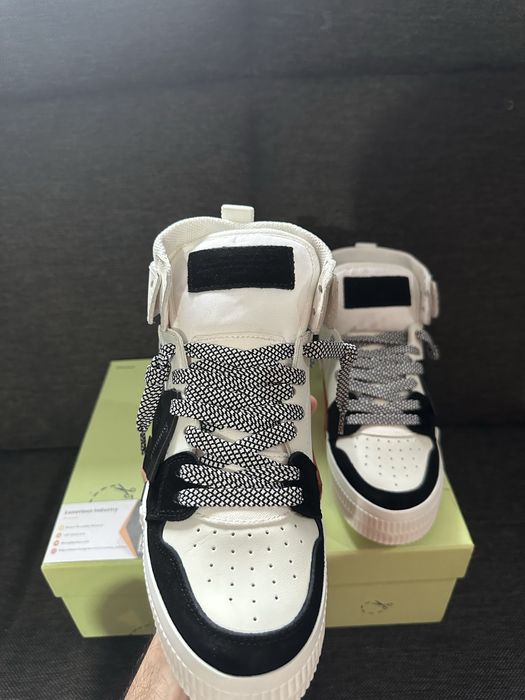 Off-White Vulcanized Hi Top White Black