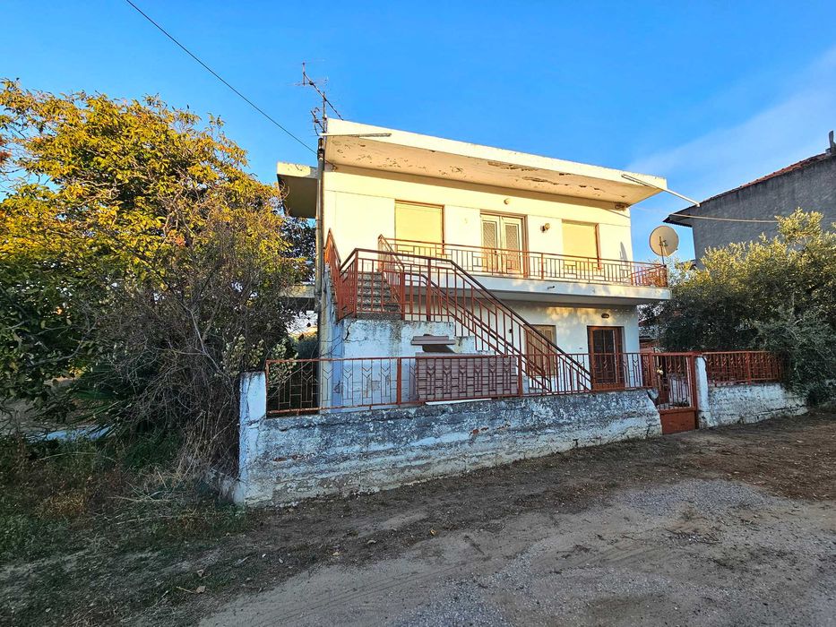 ПРОДАВА се самостоятелна къща 150 кв.м. в ELAIOCHORI Кавала (код 8105)