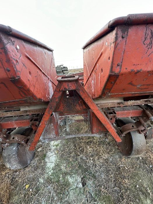 Картофельная сеялка