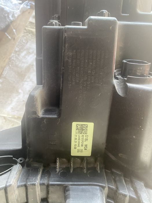 Продам фару Киа Соренто