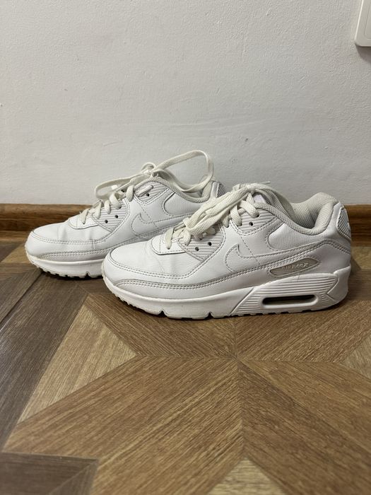 adidasi nike air max