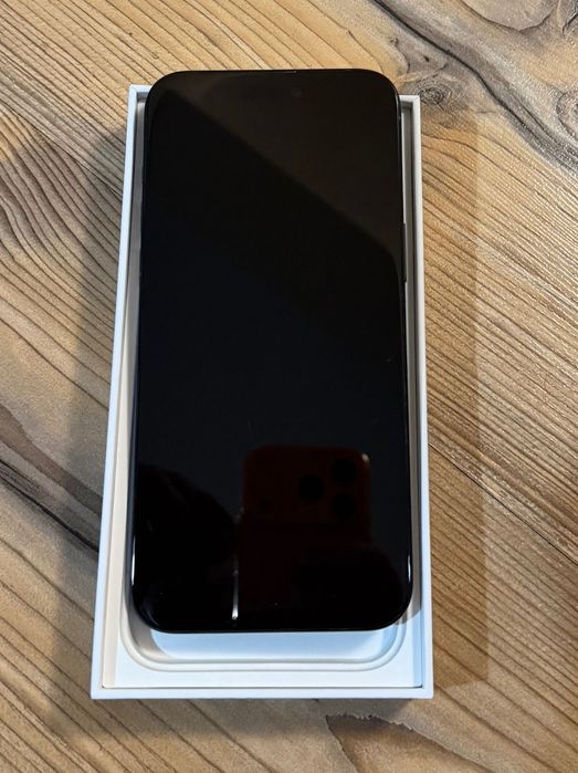 iPhone 15 pro max 256GB