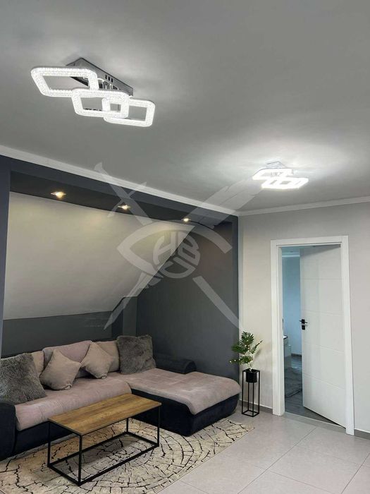 Тристаен апартамент - центъра на Пловдив - 1749411