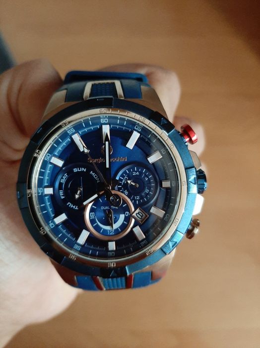 Часы кварцевые Sergio Tacchini
