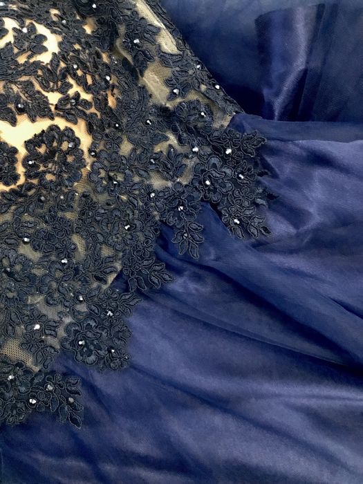 Официална рокля шита по поръчка