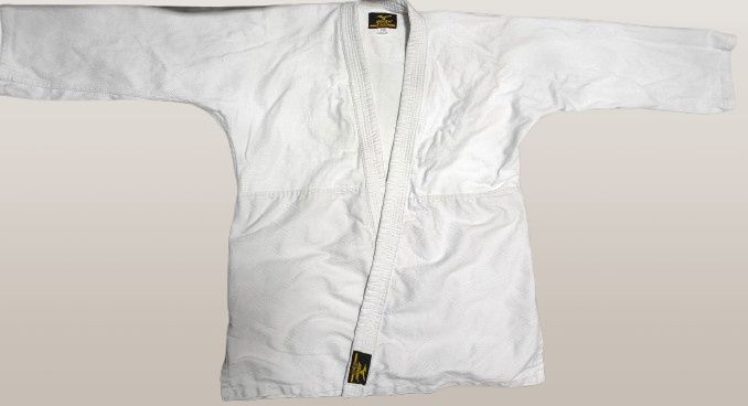 "Дзюдоги Mizuno 180 см – идеальное состояние!"