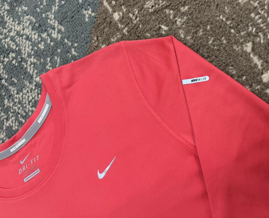 Дамска блузка Nike DRI-FIT
