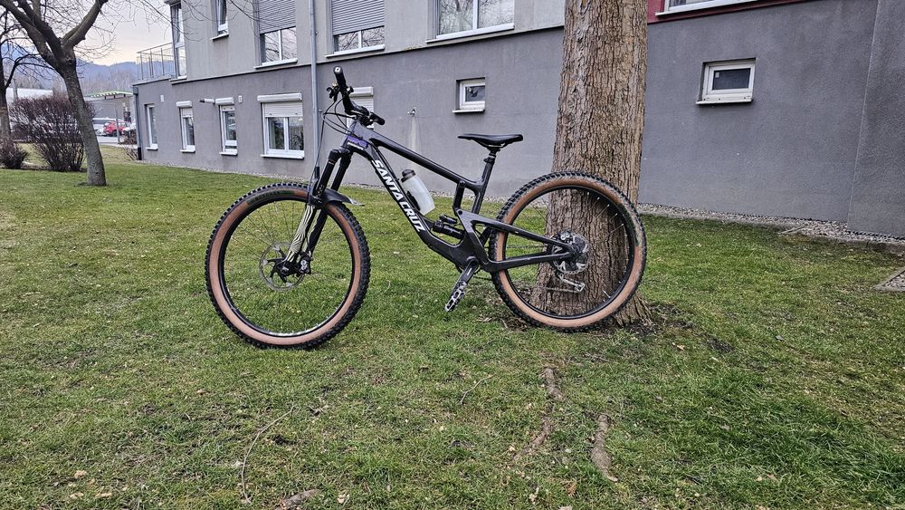 Santa cruz nomad 4, 2020, full 27.5