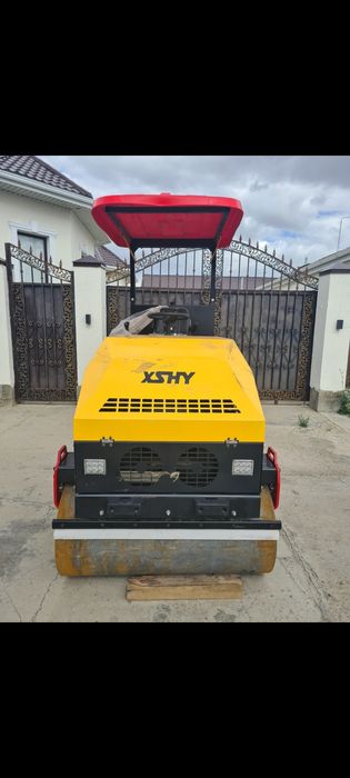 Продается каток 3 тонны