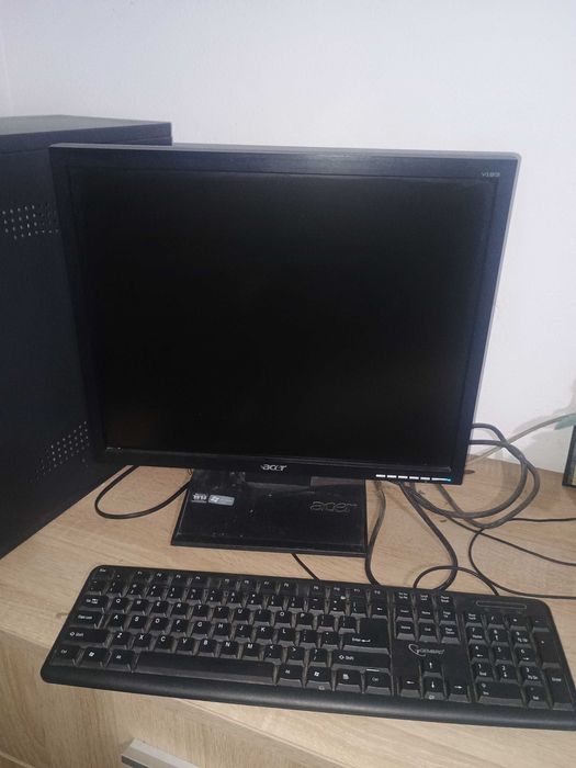 Calculator de vânzare merge foarte bine arată bine și estetic