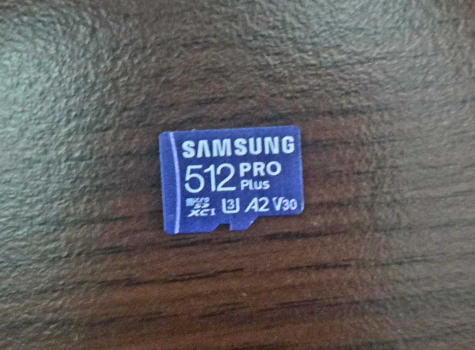 GoPro HERO 12 Black – като нова + 512GB карта + 2 батерии + аксесоари
