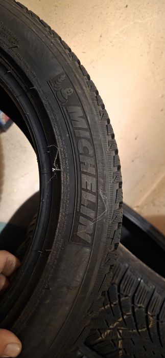 Гуми 4бр 205/50/16 - 1бр - 79лв