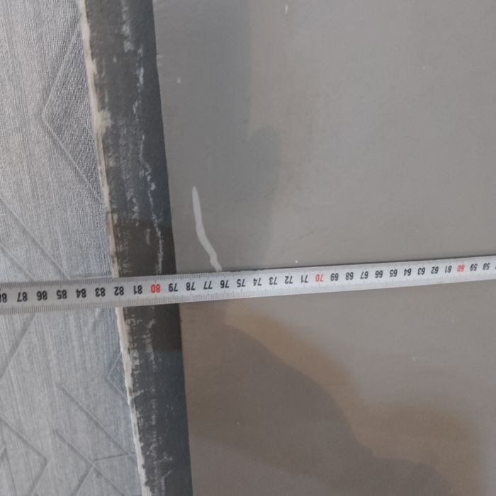 Продам входную дверь