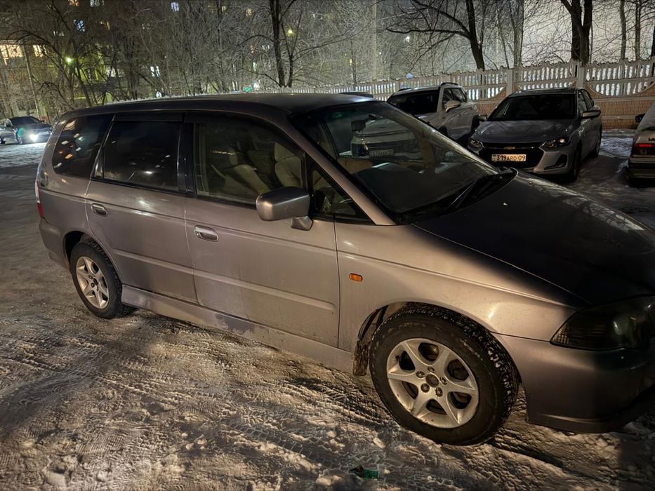 Срочно продам Honda Odyssey