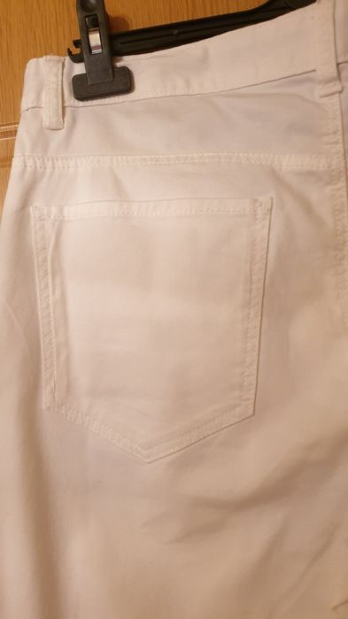 Pantaloni bărbați NOI !