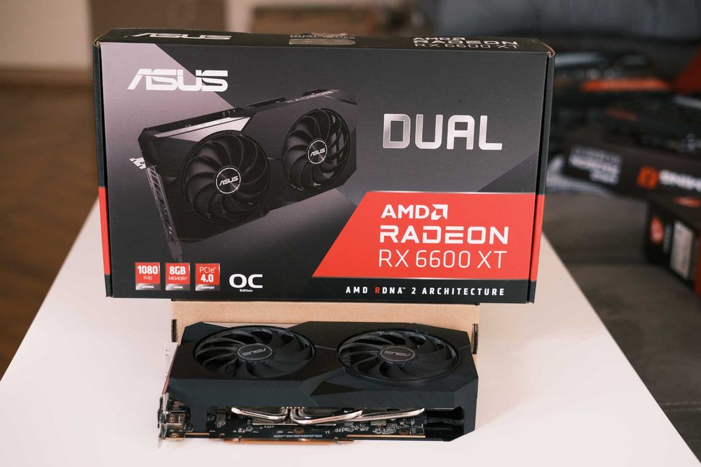 ASUS - AMD RX 6600XT DUAL OC 8GB GDDR6 128bit (неизползван)