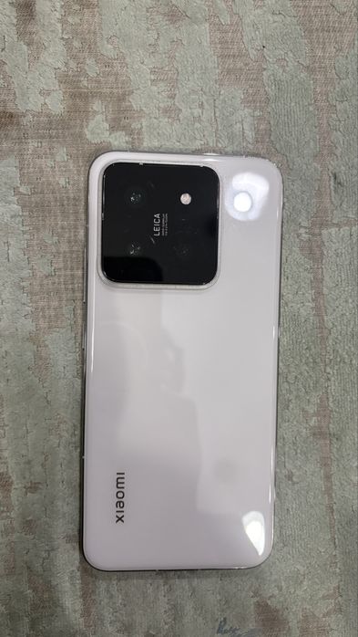 Продам xiaomi 14 в идеальном состоянии