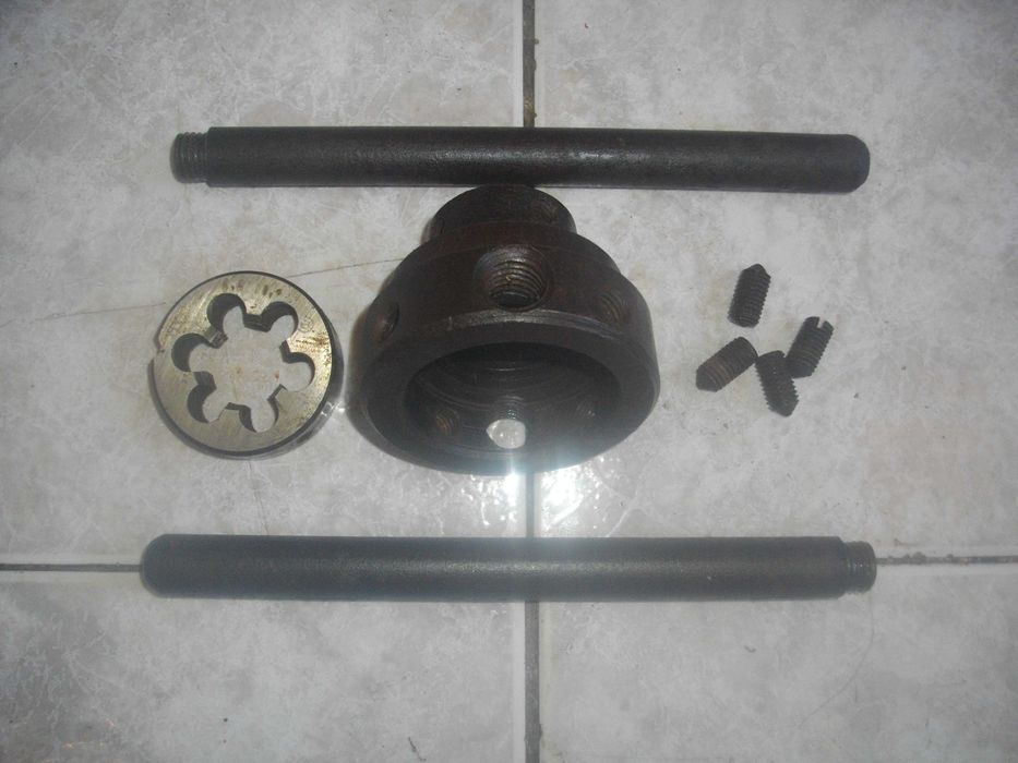 Винтонарезка 2"/Ножове PROKOM/ Плашка/ROTHENBERGER Ключ/Тръборез/Куфар