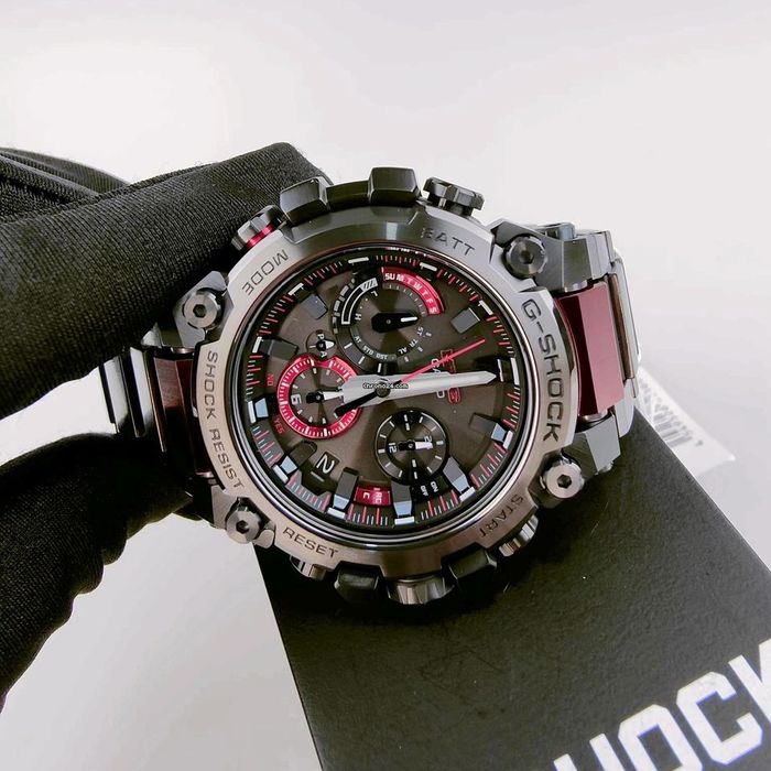 Casio G-Shock Exclusiv MTG B3000BD-AJF Carbon Black  BordeEaux!