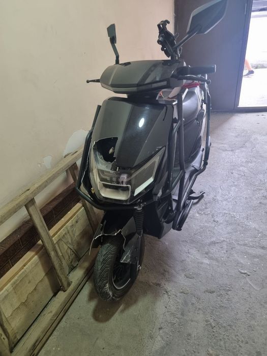 skuter pashti yengi 1.5min yurgan