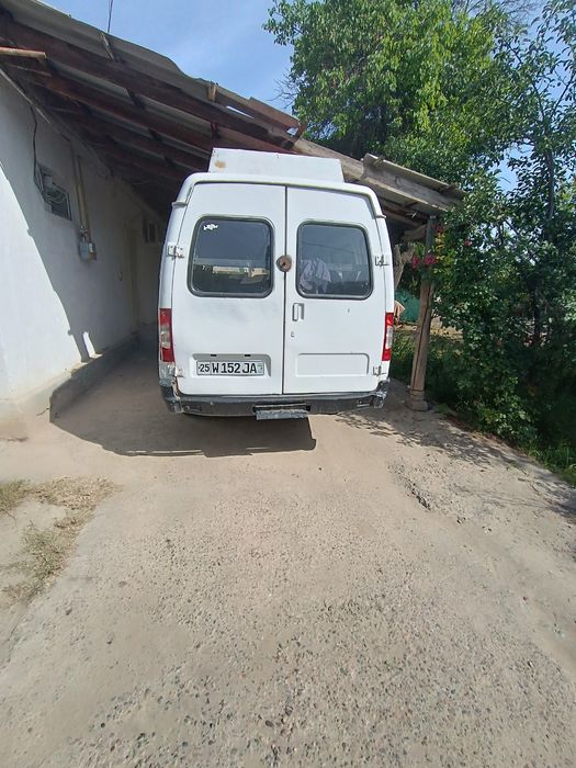 Gazel mikro avtobus