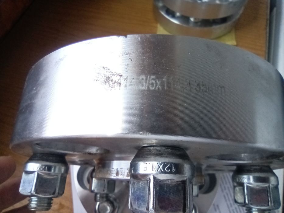 Фланци за Хонда 25 и 35 мм 5х114.3