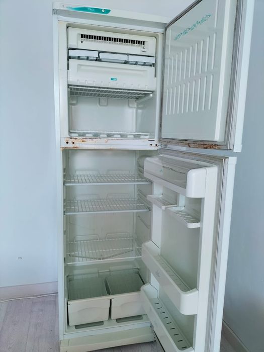 Холодильник хоршом состоянии