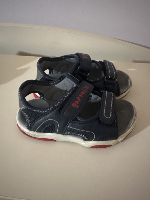 Детская обувь