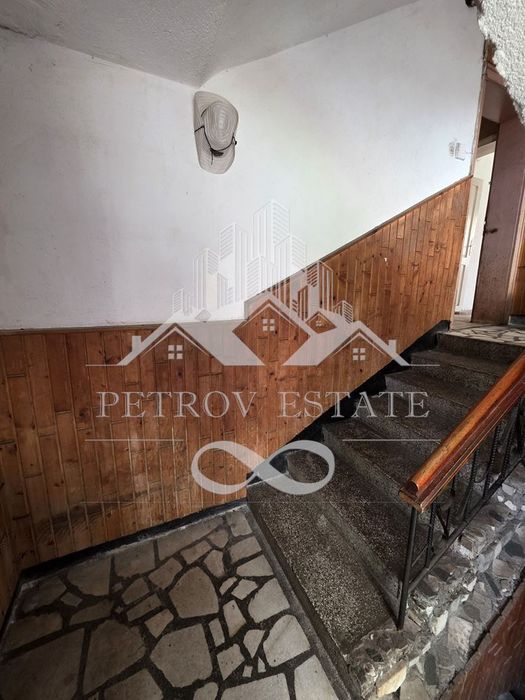 Продава се Етаж от къща в Велинград - 65 кв.м за 432 €/кв.м - Снимка #9