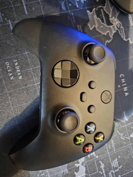 Игровой контроллер Microsoft Xbox