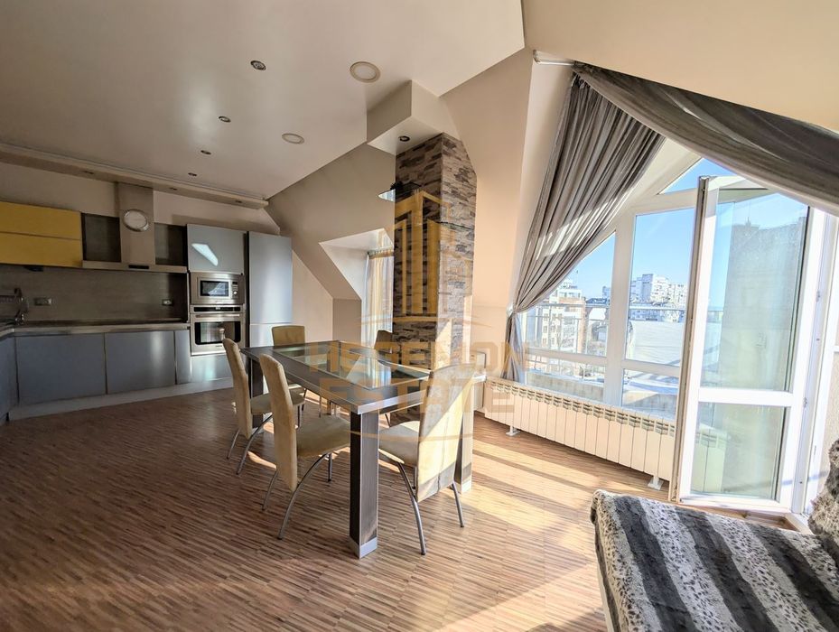 4-стаен в Варна-Колхозен пазар площ 180 цена 320000