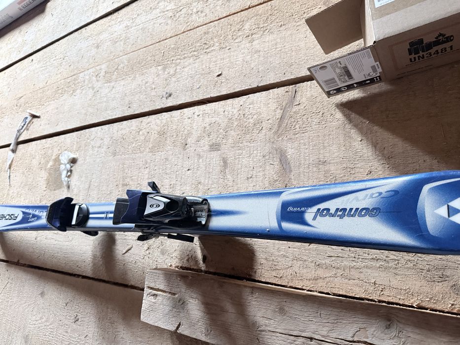 Echipament schiuri si clapari lange venus 75