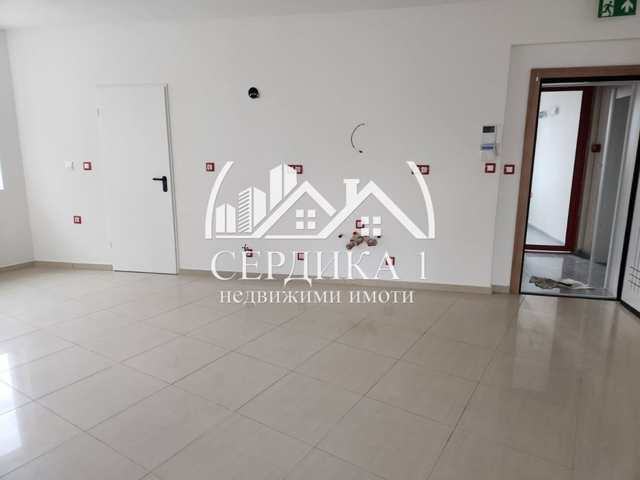 Дава се под наем Офис в София, Слатина - 101 кв.м за 1007.25 € - Снимка #1