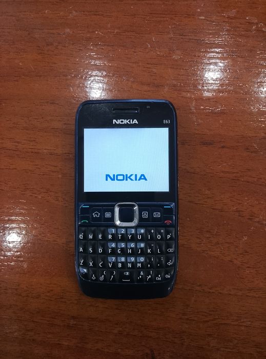 Классика Nokia E63