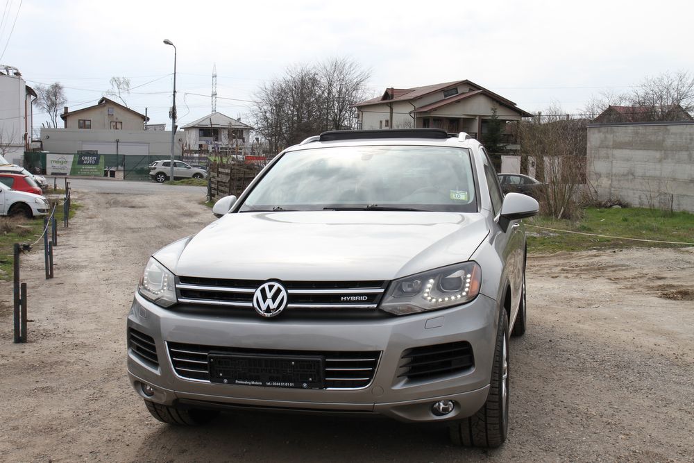 Volkswagen touareg hybrid