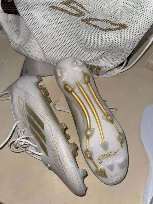 Бутсы Adidas F50 Elite