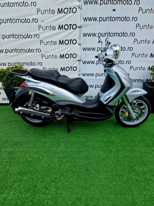 Piaggio  piagio Beverly beverli  500