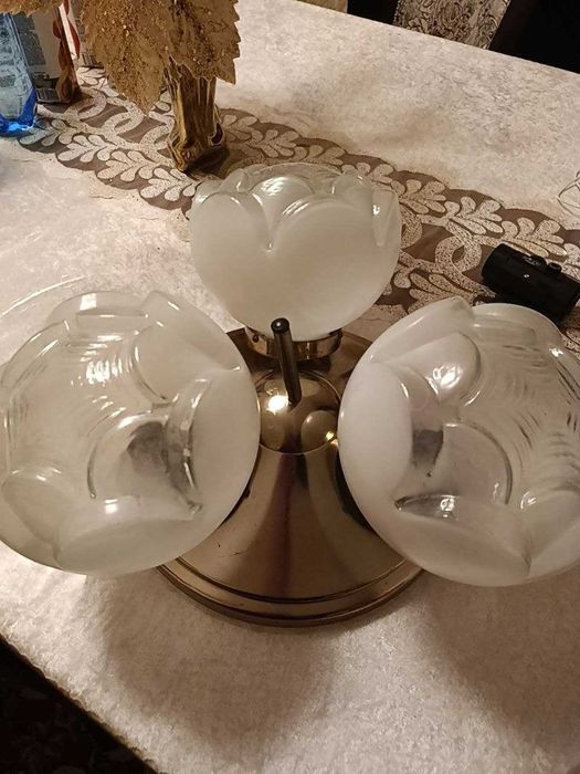 продам люстру эксклюзив