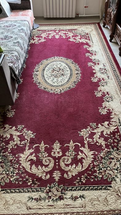 Ковер для дома (красный)