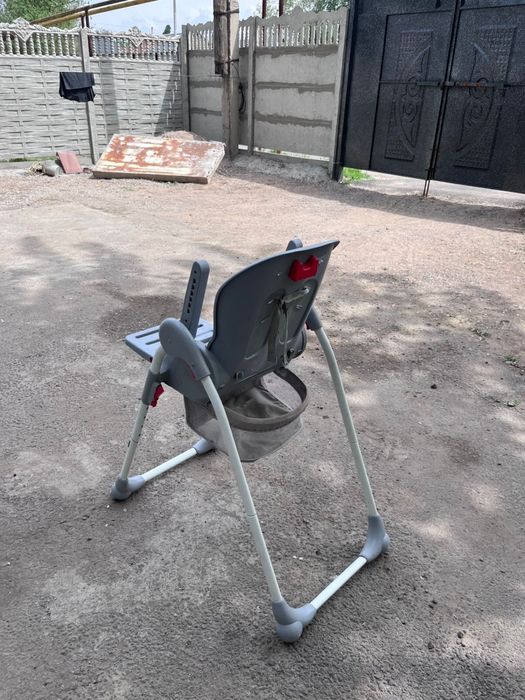 Стол для кормления