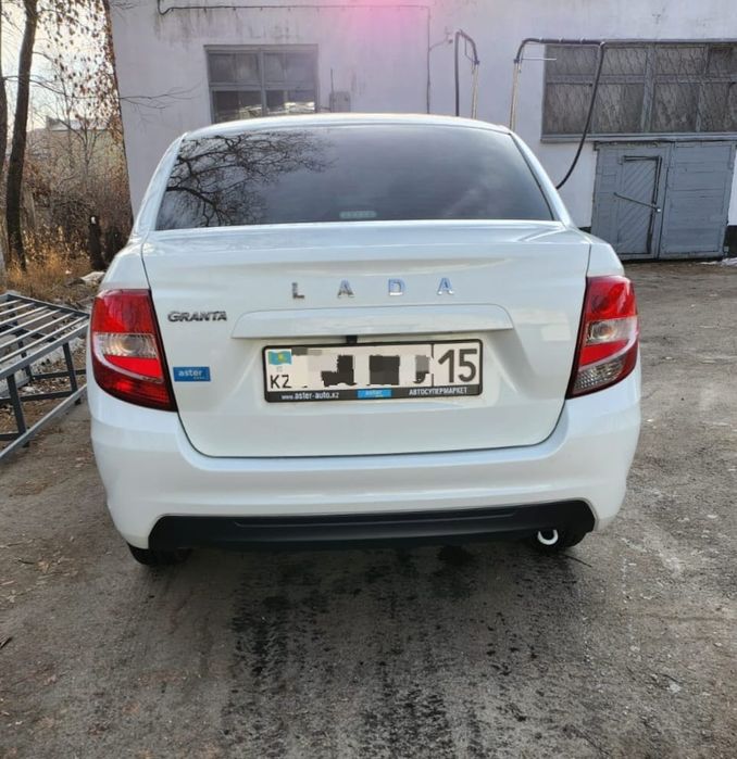 Авто Лада Гранта