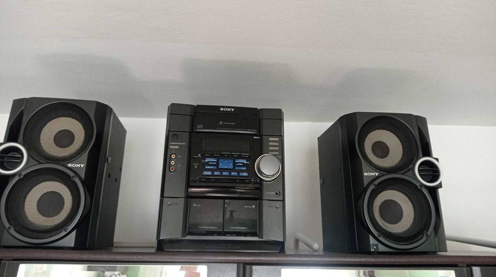 Vând Sistem audio SONY MHC-RG40