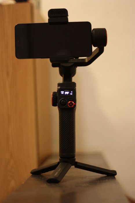 Stabilizator / Gimbal Hohem iSteady M6 + Modul AI RGB