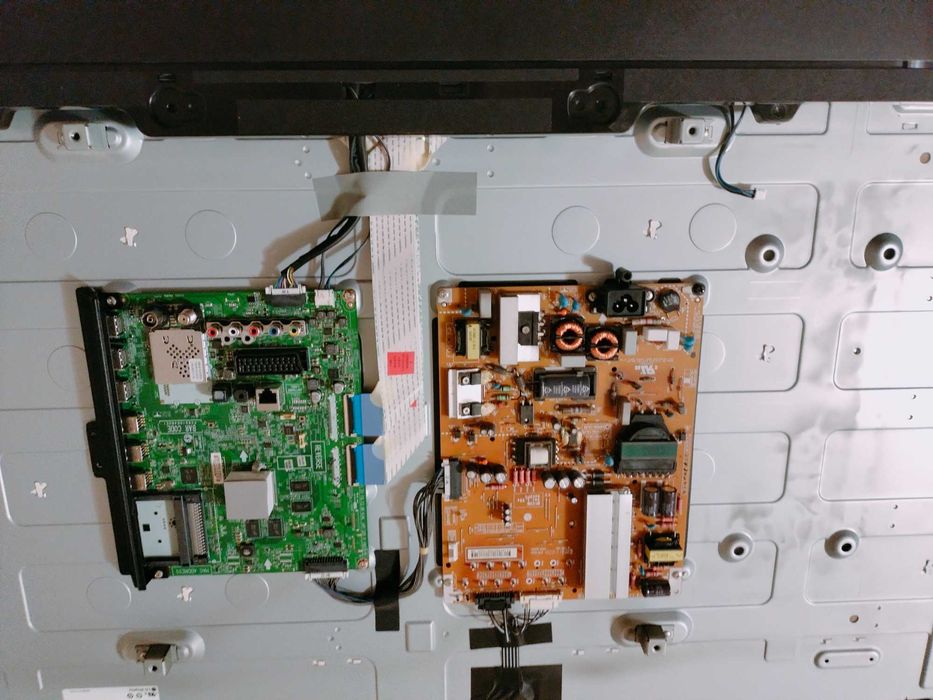 Телевизор на запчасти