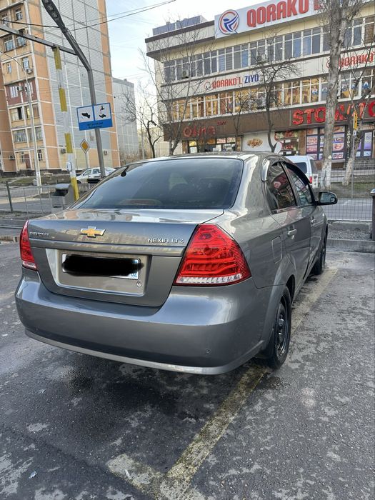 Срочно продается машина Nexia3 4 avtomat