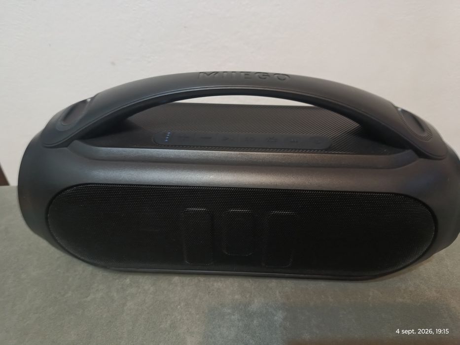Boxă Portabilă MIIEGO MiiBLASTER GO Denmark – 30W, Rezistentă la Apă (IPX5), Sunet Spațial, Lumini RGB, USB-C & AUX