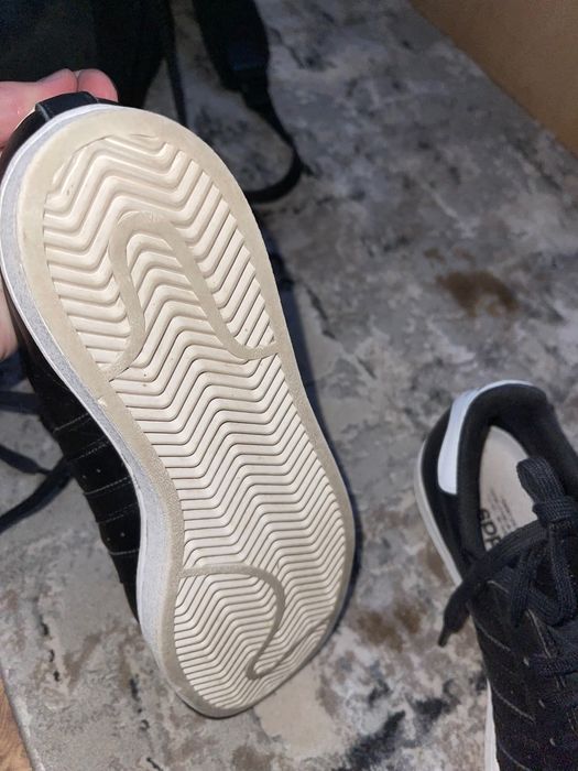 Adidasi superstar noi