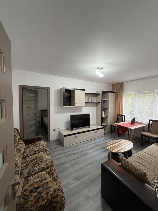 Dau in chirie apartament 2 camere Rogerius